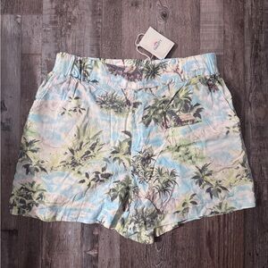 Faherty women’s “Oahu Breeze” tropical shorts size Medium